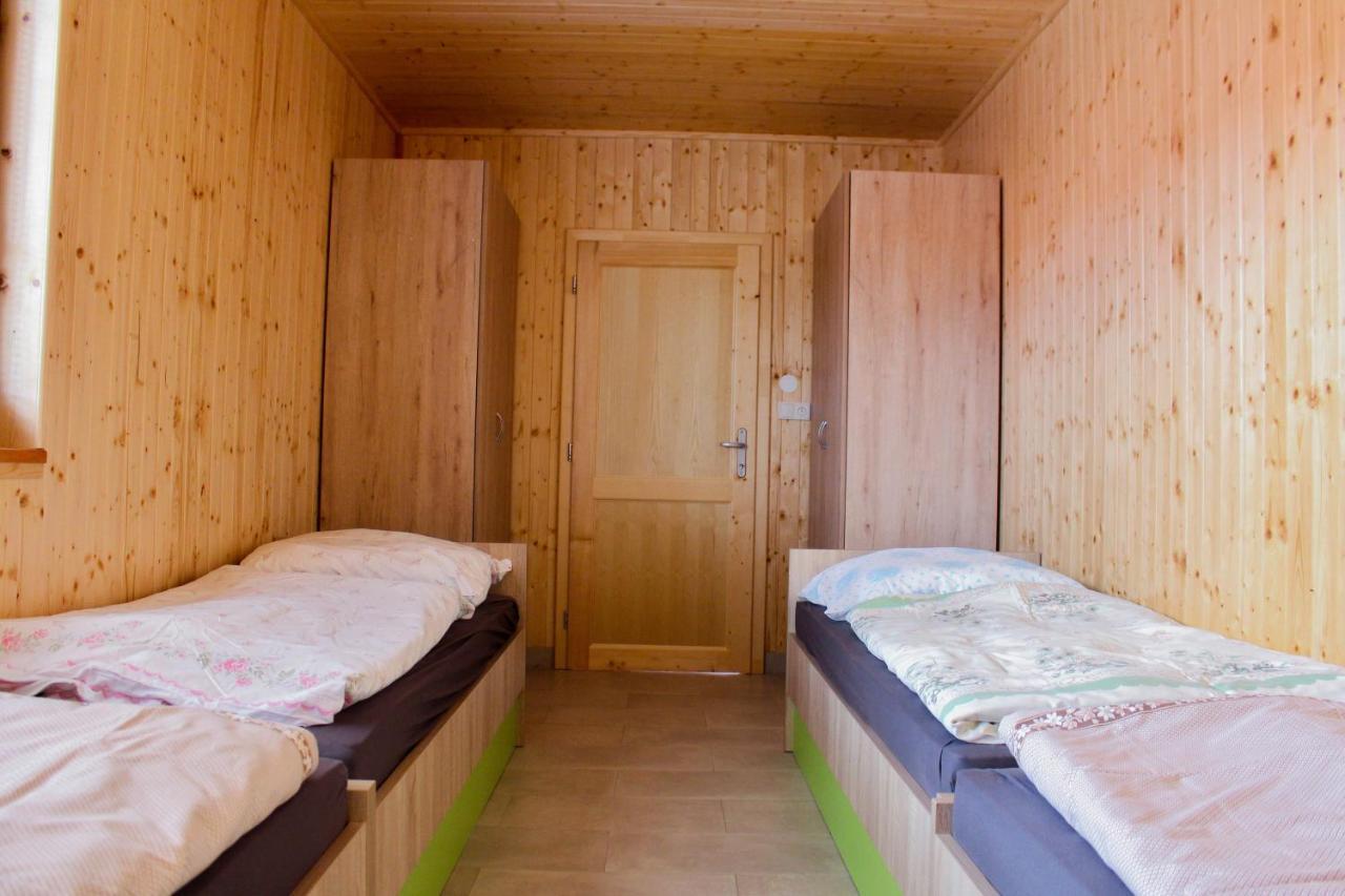 Chaty U Cvrku Orlík Esterno foto